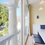 Strandnahe Fewo, Zentral Und Ruhig Gelegen, Villa Bella Rosa, Binz